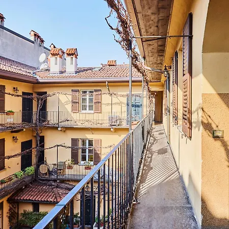 Daire Splendido Monolocale Sui Navigli - Daniele Milano